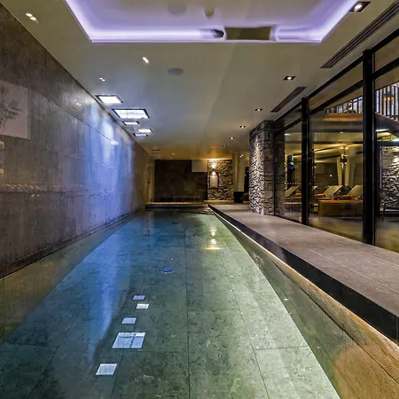 Hotel M De 5*