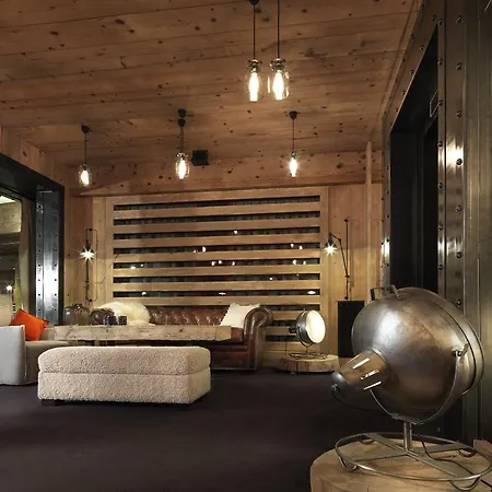 Hotel M De 5*
